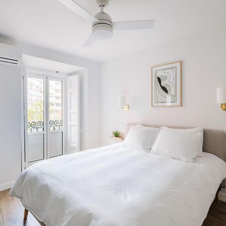 Beautiful Apartment In The Heart Of มาดริด ภายนอก รูปภาพ