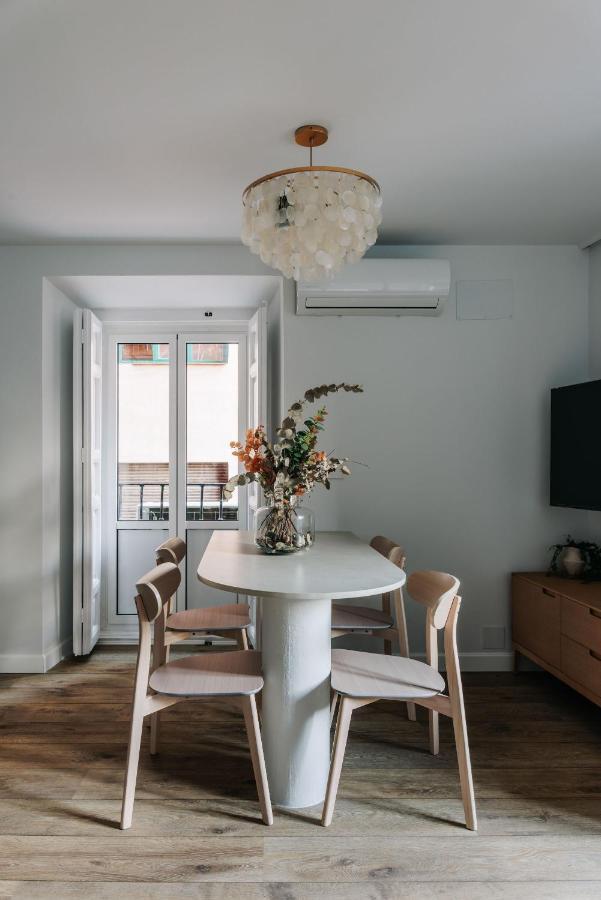 Beautiful Apartment In The Heart Of มาดริด ภายนอก รูปภาพ