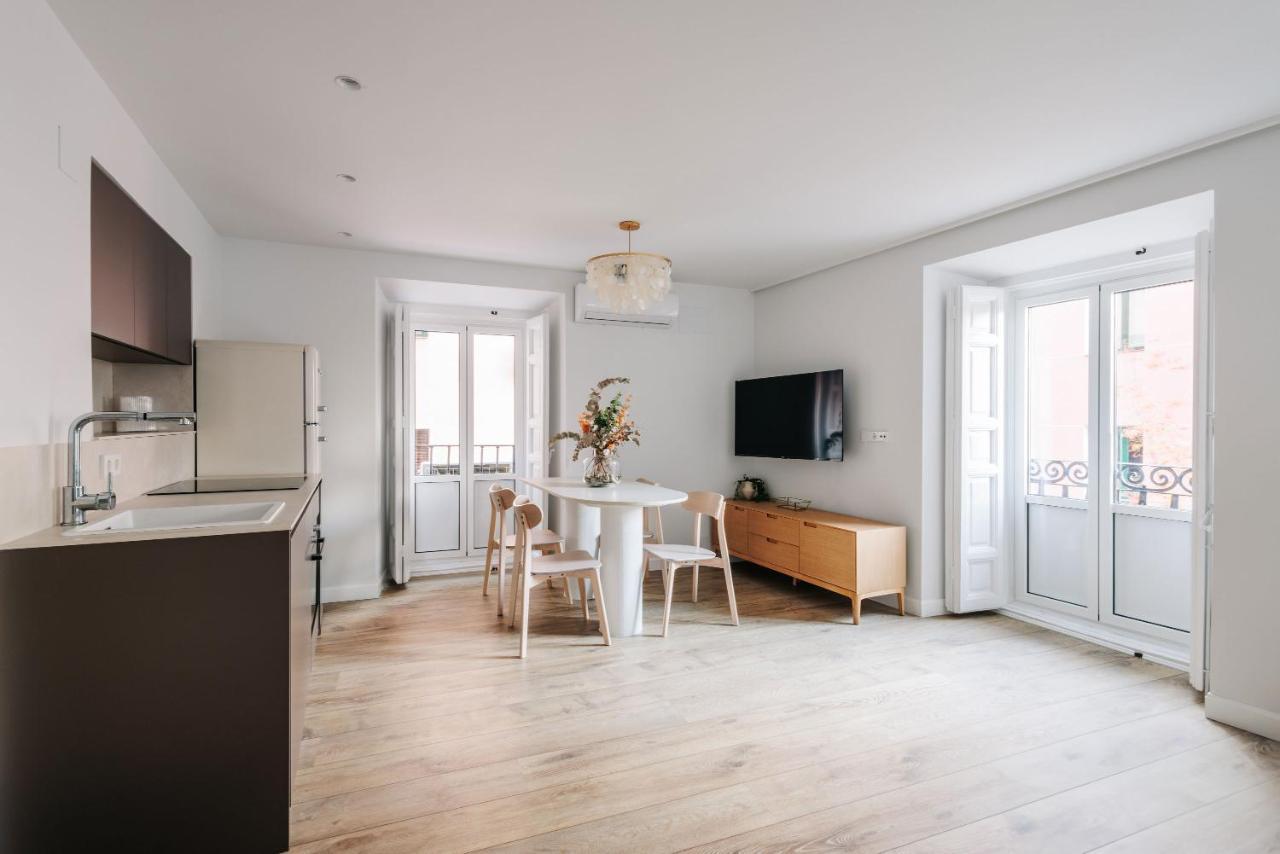 Beautiful Apartment In The Heart Of มาดริด ภายนอก รูปภาพ
